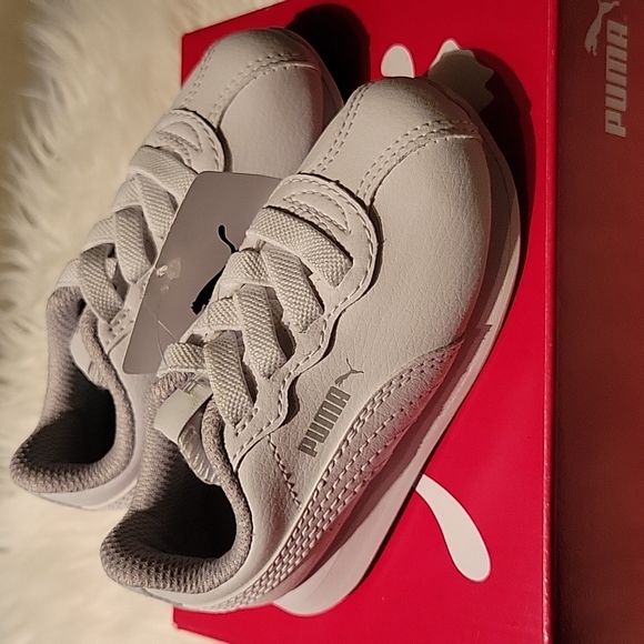 New with Tags Puma Sneakers - Picture 2 of 7